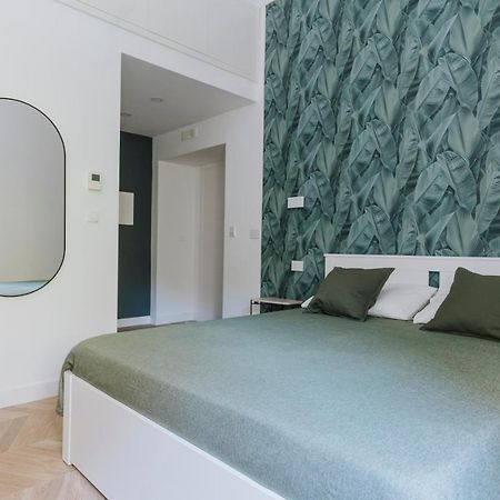 Mimi Room Кастелламмаре-ди-Стабия Экстерьер фото